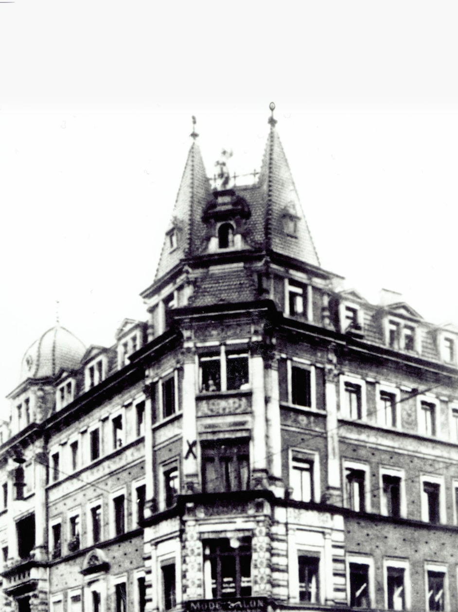 HISTORIE 1911 Variante - 2